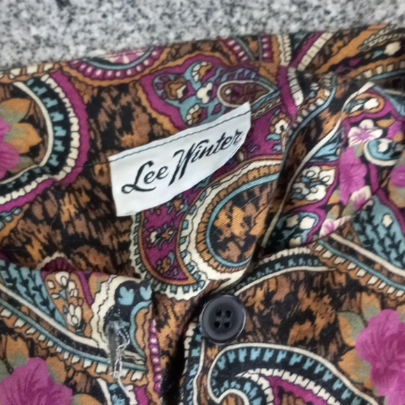 Vintage paisley blouse with shoulder pads - Picture 2 of 7